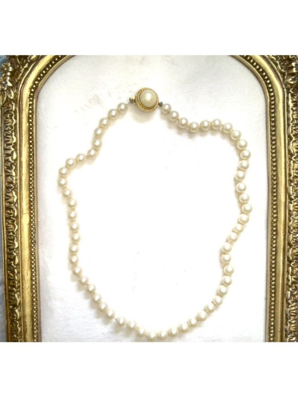 Vintage Crown Trifari Faux Pearl‎ Necklace With Gold-Tone Filigree 16"